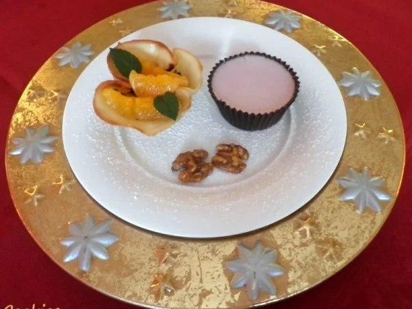 Rezept: Glühwein - Panna Cotta im Schokoladenmantel ... Glühwein - Panna Cotta im Schokoladenmantel ... - Rezept