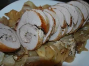 Porchetta-Rollbraten auf Fenchelgemüse -  italienischer Schweine-Kräuter-Rollbraten - Rezept
