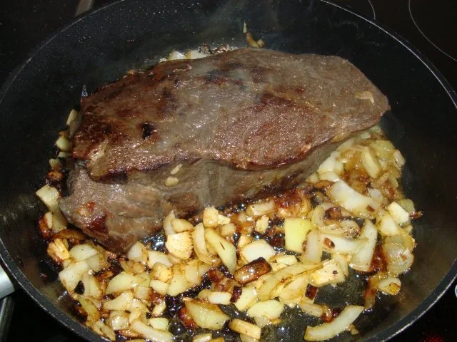 Rezept: Sauerbraten, klassisch mit Rotkohl Bild Nr. 4 Sauerbraten, klassisch mit Rotkohl - Rezept - Bild Nr. 4