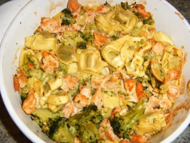 Tortellini- Broccoli- Lachs- Gratin - Rezept - Bild Nr. 7