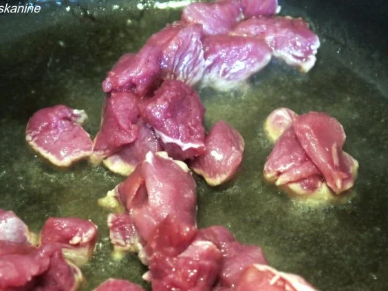 Rezept: Entenragout mit selbstgemachter Tagliatelle Bild Nr. 11 Entenragout mit selbstgemachter Tagliatelle - Rezept - Bild Nr. 11