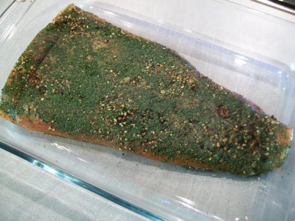 gebeizter Lachs/ DillGurkenRelish/ Rievkooche Rezept kochbar.de