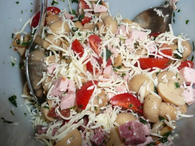 Rezept: Pizza-Brötchen & Schnucki & Putzzi Bild Nr. 4 Pizza-Brötchen & Schnucki & Putzzi - Rezept - Bild Nr. 4