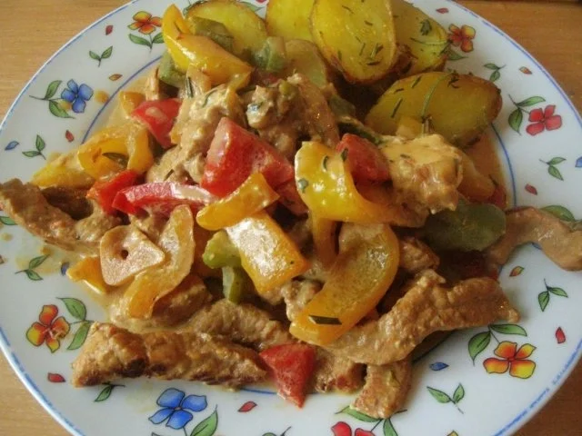 Paprikageschnetzeltes mit Backofenkartoffeln - Rezept - Bild Nr. 14