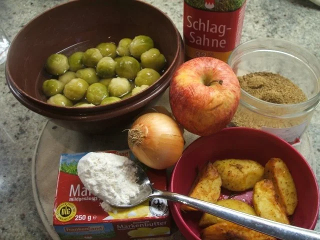 Suppen: Rosenkohlsuppe "Lohengrin" - Rezept - Bild Nr. 2