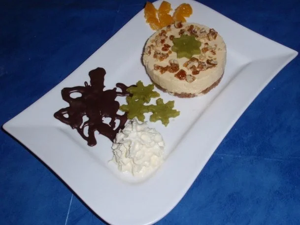 Weihnachtliches Mousse mit Clementinenschaum und Walnusskrokant - Rezept - Bild Nr. 21