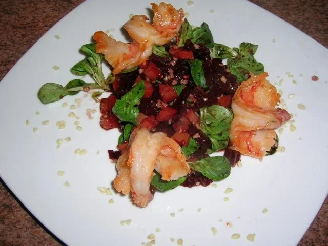 Rezept: Riesengarnelen auf winterlichem Salat mit Mandeln Bild Nr. 2 Riesengarnelen auf winterlichem Salat mit Mandeln - Rezept - Bild Nr. 2