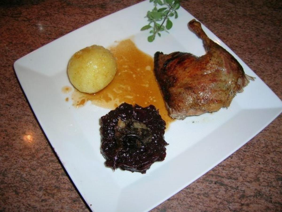 1. Advent-Menü (Entenbraten mit gezupftem Rotkohl , Riesengarnelen auf winterlichem Salat - Rezept - Bild Nr. 9