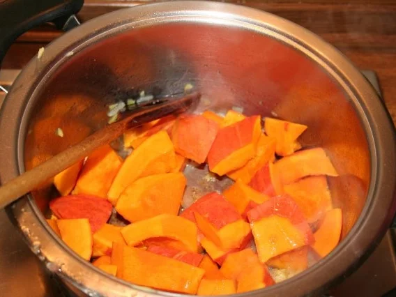 Hokkaidosuppe herzhaft - Rezept - Bild Nr. 7