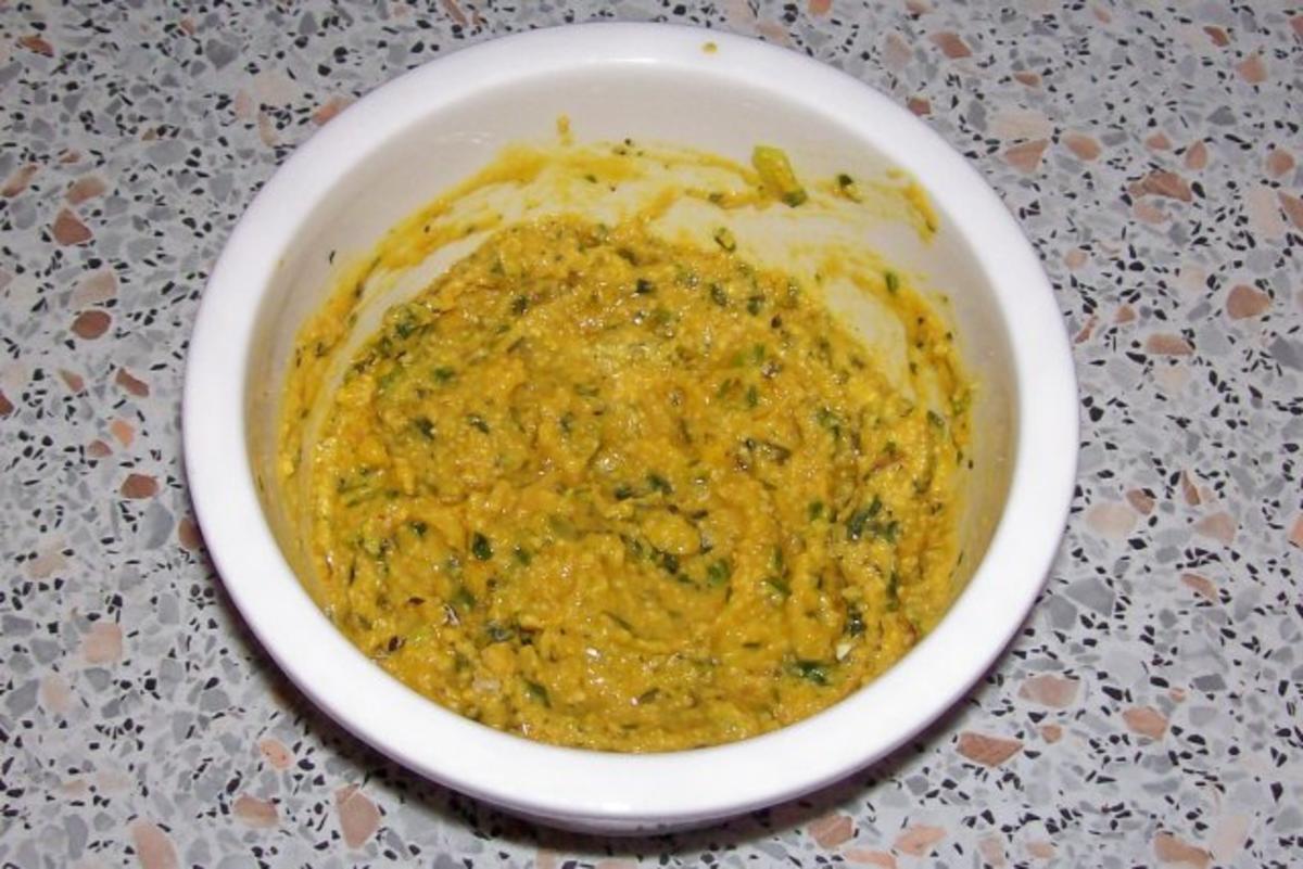 Curry-Hähnchenbrust mit Pfirsich und Schinken unter einer Kräuter-Senf ...