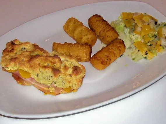 Curry-Hähnchenbrust mit Pfirsich und Schinken unter einer Kräuter-Senf-Haube - Rezept - Bild Nr. 11