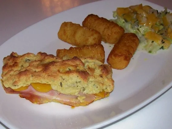 Curry-Hähnchenbrust mit Pfirsich und Schinken unter einer Kräuter-Senf-Haube - Rezept - Bild Nr. 12