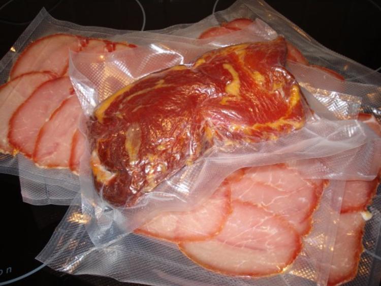 Lachsschinken selbstgemachter geräucherter Lachsschinken (tolles Weihnachtsgeschenk) Rezept