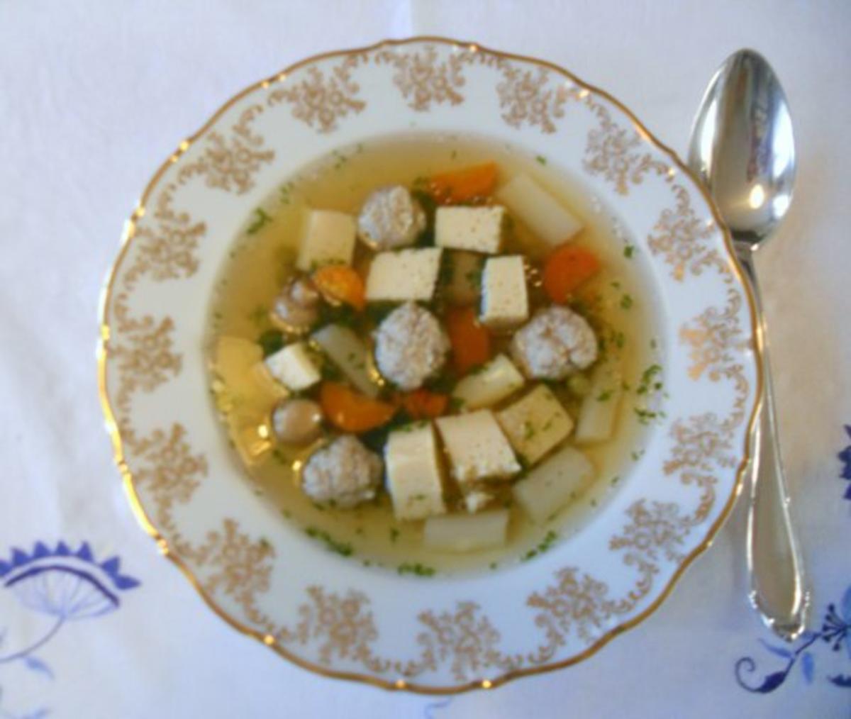 Oma - Friede`s - Ostpreußische Festtagssuppe (eine leichte Vorsuppe)
(Rzpt. um 1910) - Rezept von OSB-Cranz