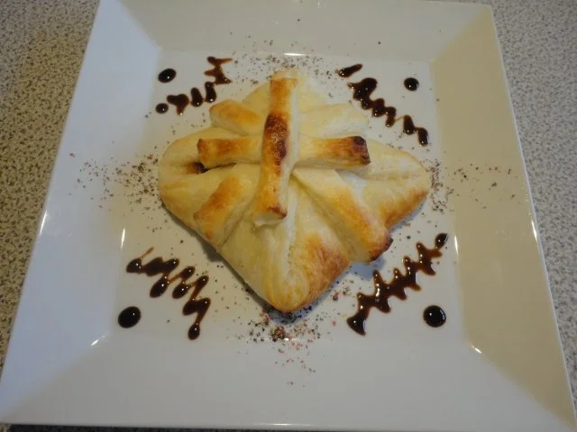 gefüllte Blätterteig Tascherl - pikant & süß - Rezept