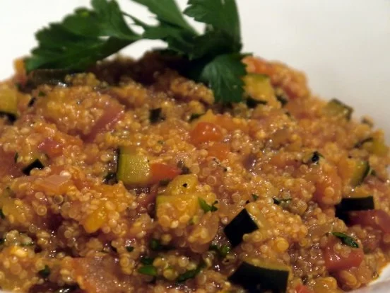 Rezept: Bunte Quinoa-Gemüsepfanne Bunte Quinoa-Gemüsepfanne - Rezept