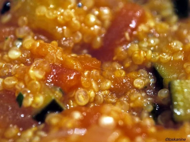 Rezept: Bunte Quinoa-Gemüsepfanne Bild Nr. 14 Bunte Quinoa-Gemüsepfanne - Rezept - Bild Nr. 14