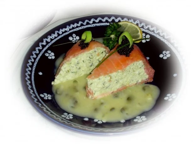 Lachsmousse mit Kapernsauce - Rezept