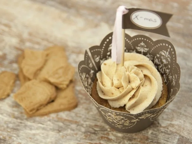 Mandel-Marzipantörtchen mit Spekulatius-Buttercreme - Rezept - Bild Nr. 2