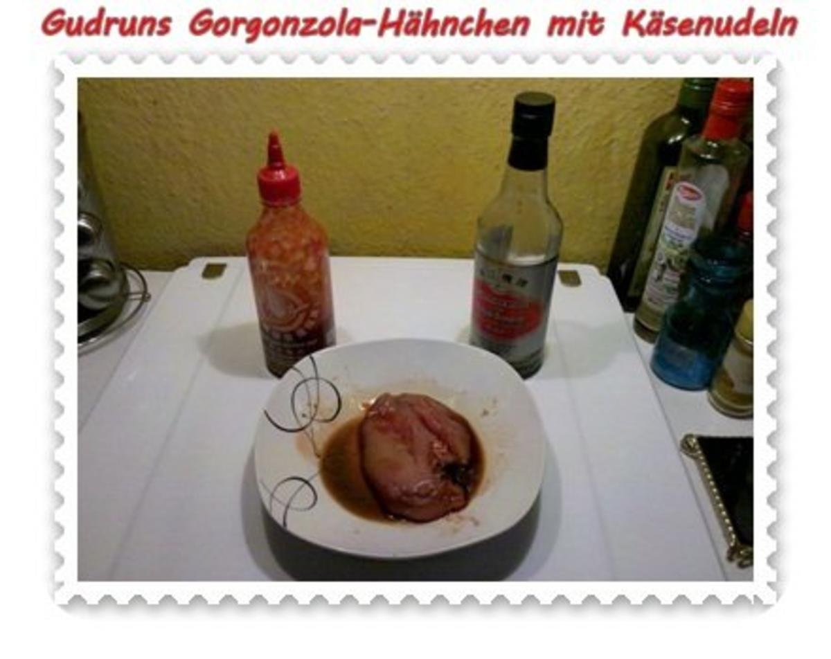 Geflügel: Gorgonzola-Hähnchen mit Käsenudeln - Rezept - Bild Nr. 2