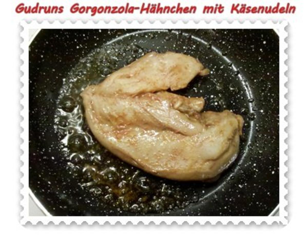Geflügel: Gorgonzola-Hähnchen mit Käsenudeln - Rezept - Bild Nr. 7