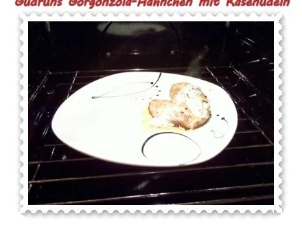 Rezept: Geflügel: Gorgonzola-Hähnchen mit Käsenudeln Bild Nr. 10 Geflügel: Gorgonzola-Hähnchen mit Käsenudeln - Rezept - Bild Nr. 10