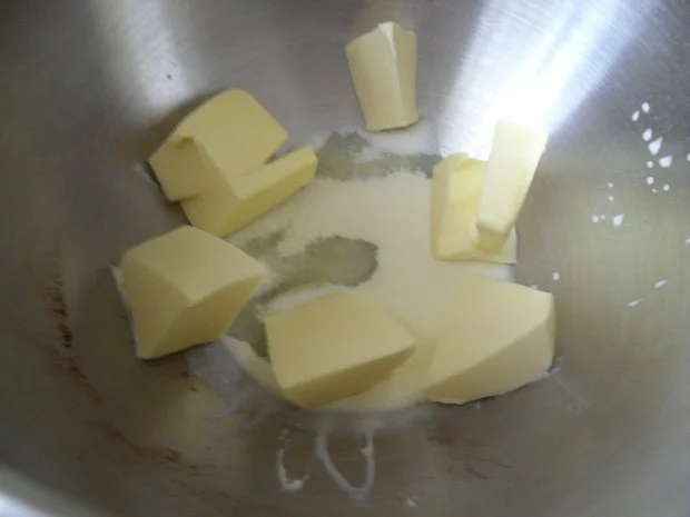 Rezept: Kokos-Schoko-Kugeln Bild Nr. 2 Kokos-Schoko-Kugeln - Rezept - Bild Nr. 2