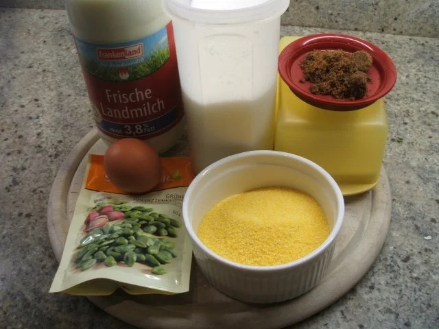 Plätzchen: Polenta-Busserl mit Pistazien - Rezept - Bild Nr. 2