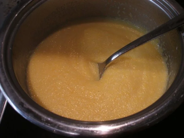 Plätzchen: Polenta-Busserl mit Pistazien - Rezept - Bild Nr. 3