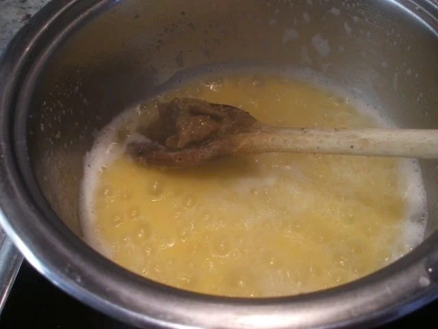 Suppen: Meine Grießsuppe aus Polenetagrieß mit Parmesan-Zwiebeln - Rezept - Bild Nr. 5