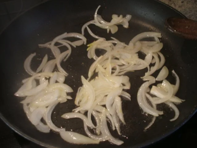 Suppen: Meine Grießsuppe aus Polenetagrieß mit Parmesan-Zwiebeln - Rezept - Bild Nr. 6