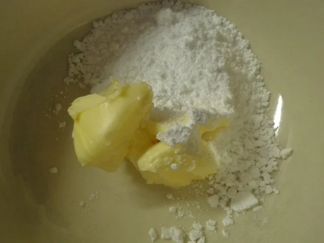 Rezept: Pralinen : Dunkle Schokolade für Herren Bild Nr. 6 Pralinen : Dunkle Schokolade für Herren - Rezept - Bild Nr. 6