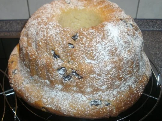 Guglhupf - Rezept - Bild Nr. 2