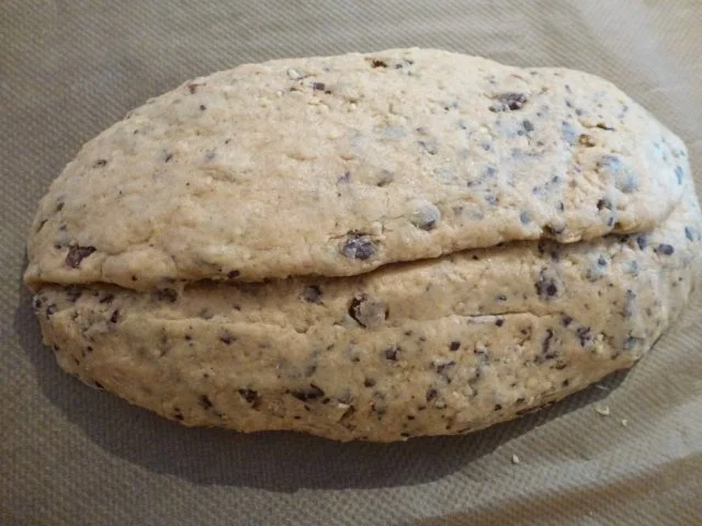 Rezept: Schoko-Quarkstollen nach alter Art Bild Nr. 3 Schoko-Quarkstollen nach alter Art - Rezept - Bild Nr. 3