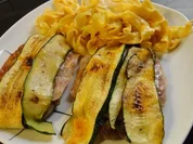 Belegte Schweinsplätzli auf Grand Marnier Nudeln - Rezept