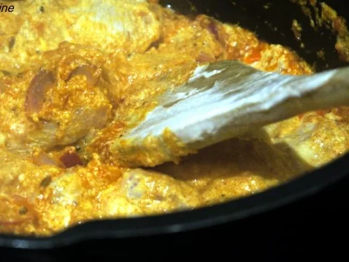 Rezept: Hühnchen-Tomaten-Curry Bild Nr. 8 Hühnchen-Tomaten-Curry - Rezept - Bild Nr. 8