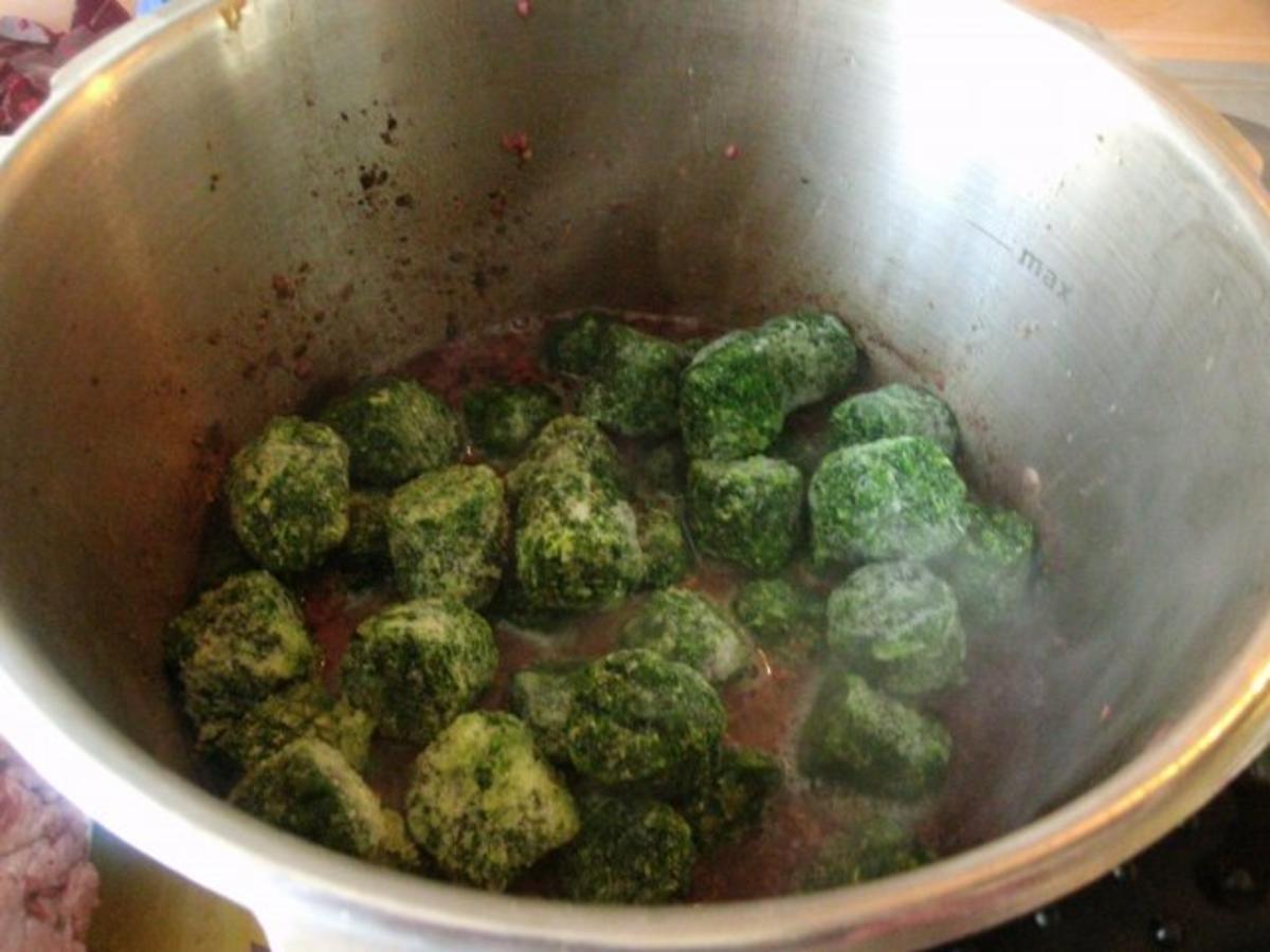Grünkohl in Wurstsuppe gekocht mit dicker Rippe und Schweinekamm - Rezept - Bild Nr. 6