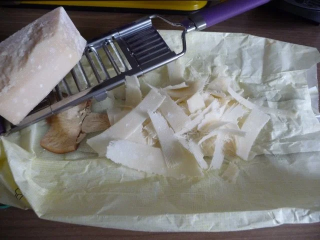 Rezept: Unter 30 Minuten : Tortellinie an Brunschsoße Bild Nr. 6 Unter 30 Minuten : Tortellinie an Brunschsoße - Rezept - Bild Nr. 6