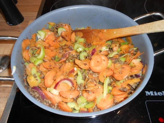 Rezept: Hackfleisch-Pfanne Hackfleisch-Pfanne - Rezept