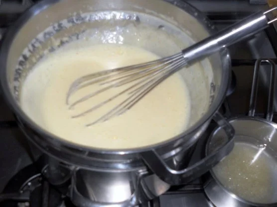 Rezept: " Oma - Friede`s" - Ostpreußische Zitronenschaumspeise (Rzpt.um 1910) Bild Nr. 10 " Oma - Friede`s" - Ostpreußische Zitronenschaumspeise (Rzpt.um 1910) - Rezept - Bild Nr. 10