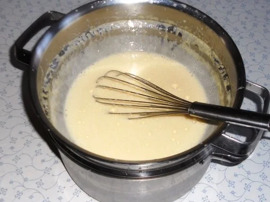 Rezept: " Oma - Friede`s" - Ostpreußische Zitronenschaumspeise (Rzpt.um 1910) Bild Nr. 13 " Oma - Friede`s" - Ostpreußische Zitronenschaumspeise (Rzpt.um 1910) - Rezept - Bild Nr. 13