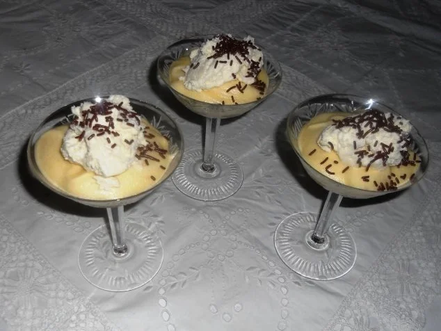 Rezept: " Oma - Friede`s" - Ostpreußische Zitronenschaumspeise (Rzpt.um 1910) Bild Nr. 2 " Oma - Friede`s" - Ostpreußische Zitronenschaumspeise (Rzpt.um 1910) - Rezept - Bild Nr. 2