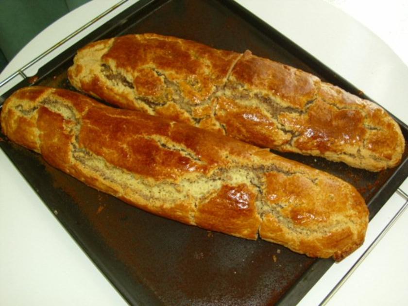Nussrolle nach Art meiner Mutter - 385 kcal/100g