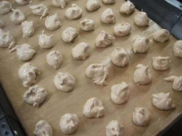 Rezept: Plätzchen: Gewürzmakronen "Wirdswas" Bild Nr. 6 Plätzchen: Gewürzmakronen "Wirdswas" - Rezept - Bild Nr. 6