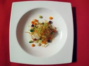 Jakobsmuscheln aus dem Vanillesud mit Gemüseperlen - Rezept