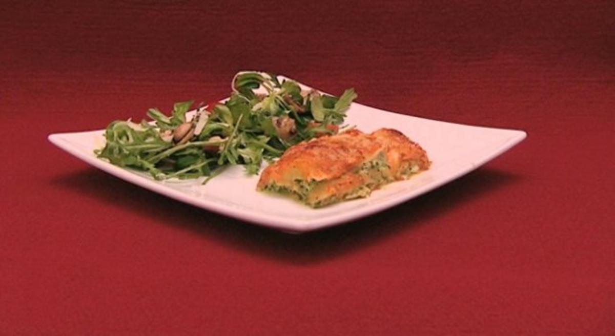 Hauptspeise: Spinat-Ricotta-Lasagne mit Feldsalat (Marie Nasemann) - Rezept