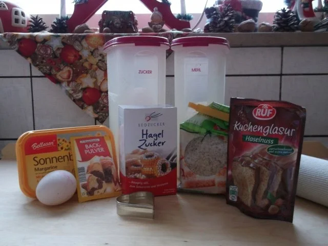 Rezept: Nußherzen Bild Nr. 2 Nußherzen - Rezept - Bild Nr. 2