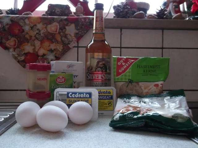 Rezept: Kleine Lebkuchen Bild Nr. 2 Kleine Lebkuchen - Rezept - Bild Nr. 2