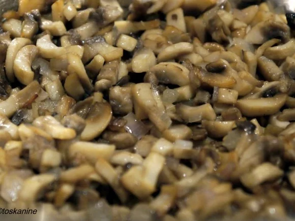 Rezept: Dim Sum mit Pilz-Hackfleisch-Füllung Bild Nr. 4 Dim Sum mit Pilz-Hackfleisch-Füllung - Rezept - Bild Nr. 4