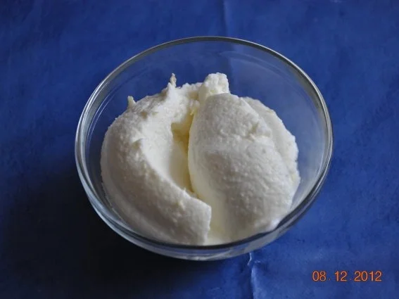 Dessert: Buttermilchmoussee - Rezept